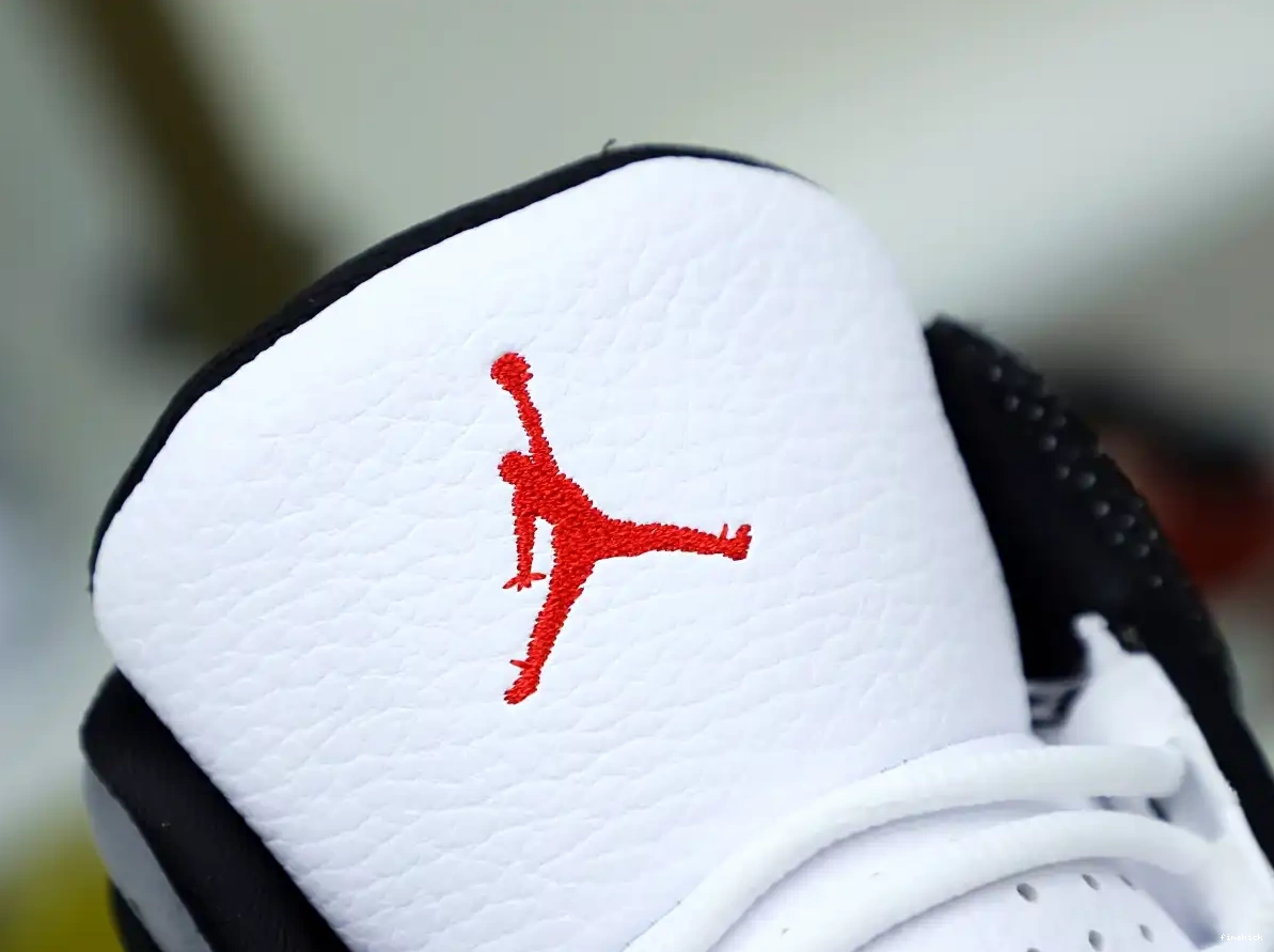 13 Jordan 